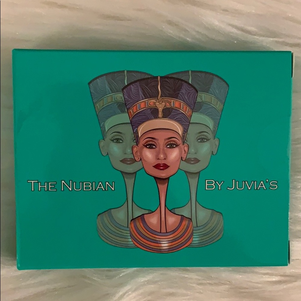 Juvia’s Place Custom Eyeshadow Pallet - Picture 6 of 6